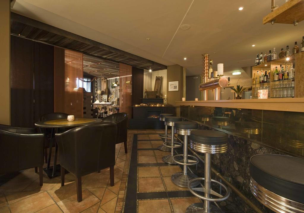 Hotel Lifestyle Ландсхут Екстериор снимка
